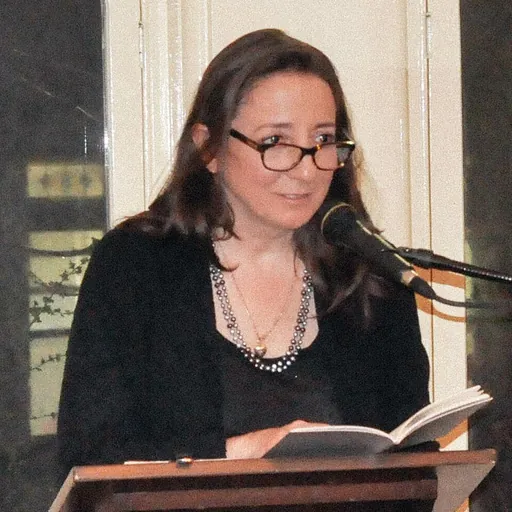 Portrait of Saskia Hamilton