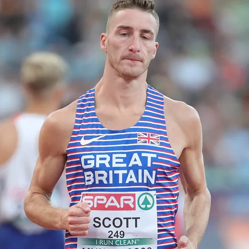 Portrait of Marc Scott