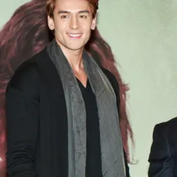 Portrait of Julien Kang