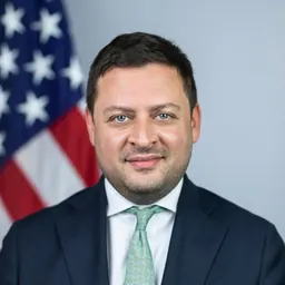Portrait of Tarun Chhabra