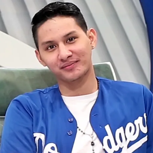 Portrait of Daniel Wenas