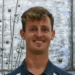 Portrait of Tom Reuveny