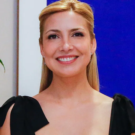 Portrait of Fabiola Yáñez