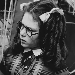 Portrait of Jeannie Russell