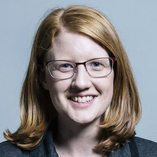Portrait of Holly Lynch