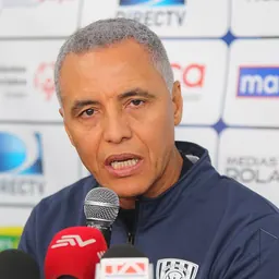 Portrait of Alexis Mendoza