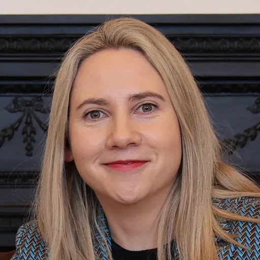 Portrait of Laura Harmon