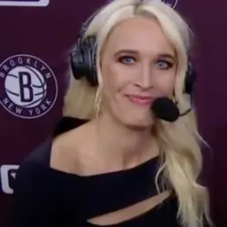 Portrait of Sarah Kustok