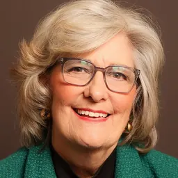 Portrait of Debbie Buckner