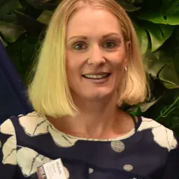 Portrait of Michelle Hyland