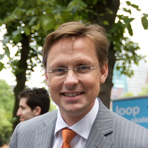 Portrait of Han ten Broeke