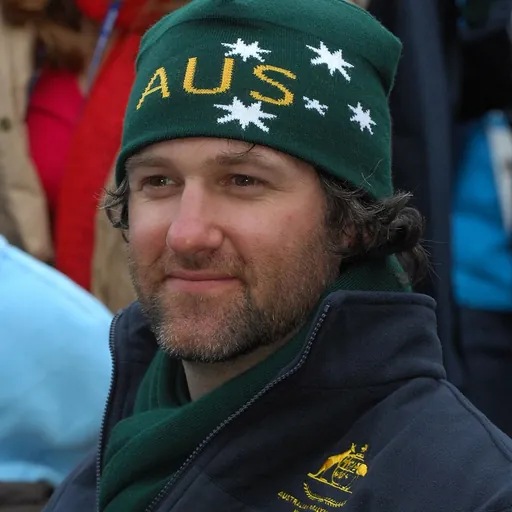 Portrait of Shannon Dallas