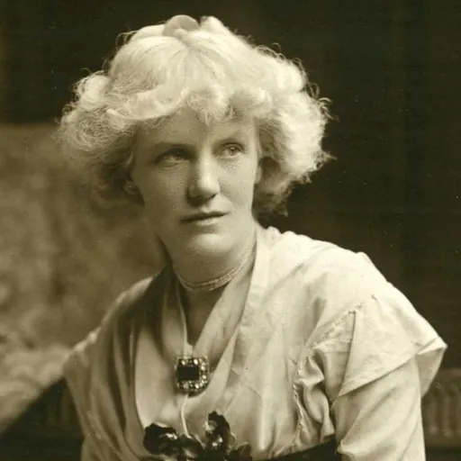 Portrait of Edith Farmiloe