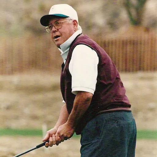 Portrait of Kenneth Simonds