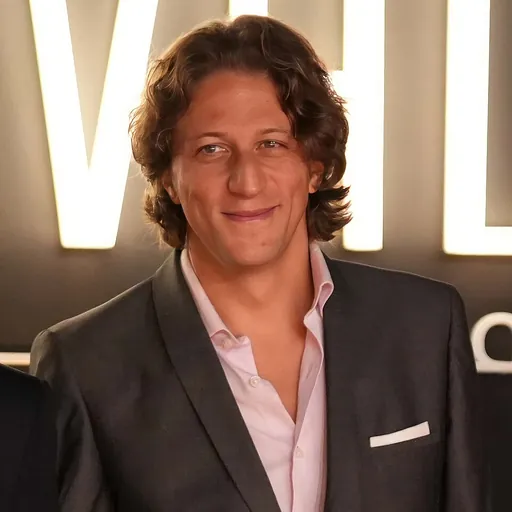 Portrait of Chakib Taleb Bendiab