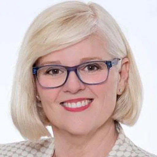 Portrait of Karen Andrews