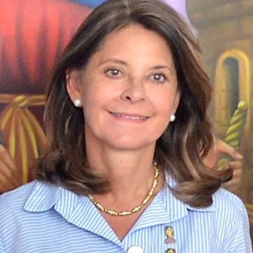 Portrait of Marta Lucía Ramírez