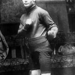 Portrait of Johnny Summers