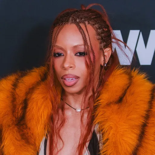 Portrait of Ravyn Lenae