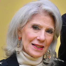 Portrait of Jamie deRoy