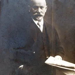 Portrait of Martin Krause