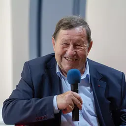 Portrait of Guy Roux