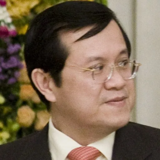 Portrait of Ong Tee Keat