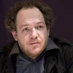 Portrait of Mathias Énard
