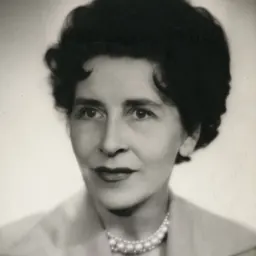Portrait of Ella Hval