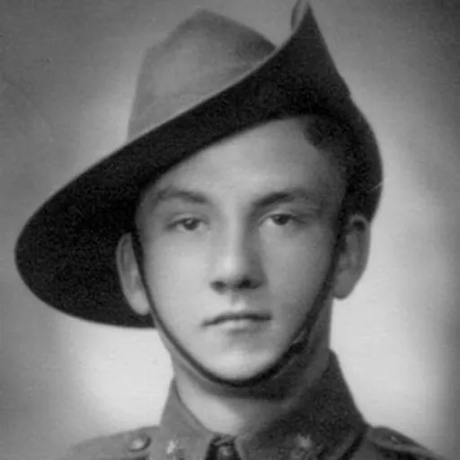 Portrait of Robin Lovejoy