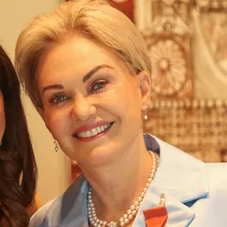 Portrait of Louise Wallace