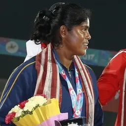 Portrait of Dilhani Lekamge