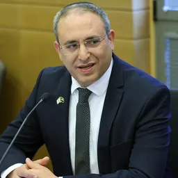 Portrait of Eliyahu Revivo