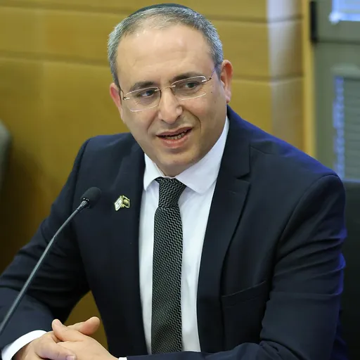 Portrait of Eliyahu Revivo
