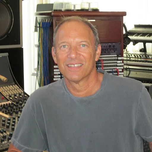 Portrait of Scott Litt