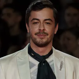 Portrait of Víctor Palmero