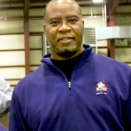 Portrait of Chris Doleman