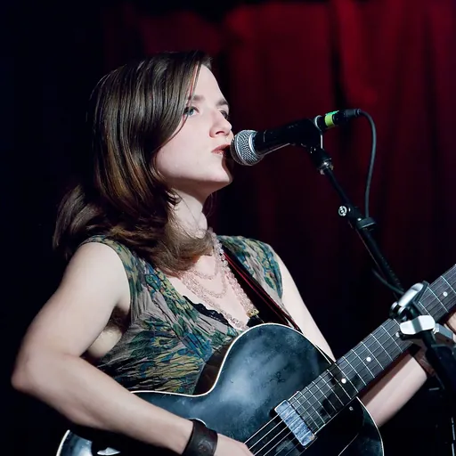 Portrait of Jolie Holland