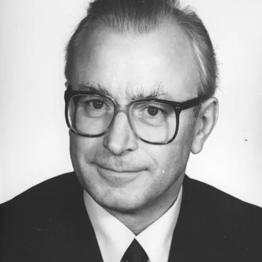 Portrait of Wolfgang Schwanitz