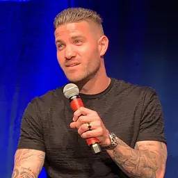Portrait of Greg Garza