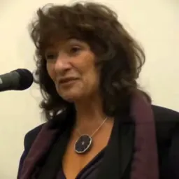 Portrait of Lisa Appignanesi