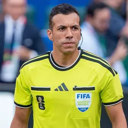 Portrait of Mehdi Rahmouni