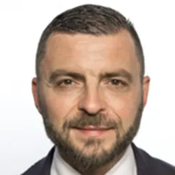 Portrait of Walter Rizzetto