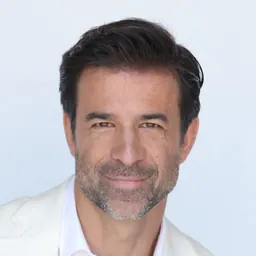 Portrait of Jeremy Howick