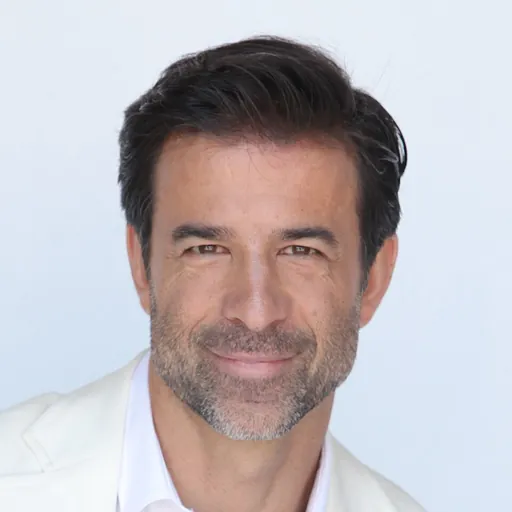 Portrait of Jeremy Howick