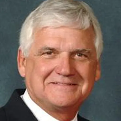 Portrait of Steve Oelrich