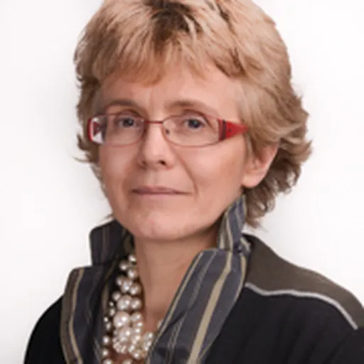 Portrait of Elena Cattaneo