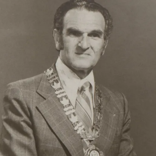 Portrait of Saul Laskin