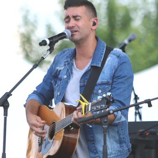 Portrait of Aaron Shust
