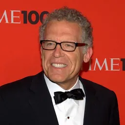 Portrait of Carlton Cuse